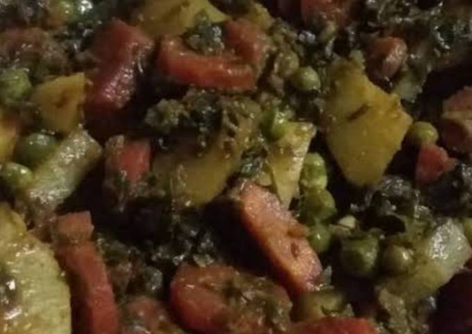 Easiest Way to Make Delicious Gajar methi aloo matar