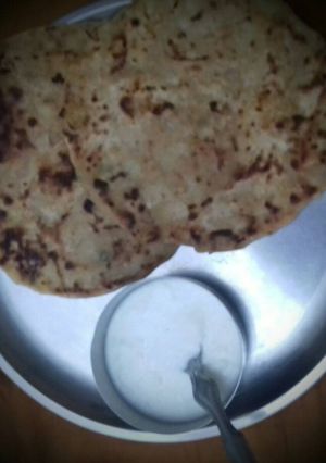 आलू परांठा (Aloo prantha recipe in hindi) रेसिपी मुख्य फोटो