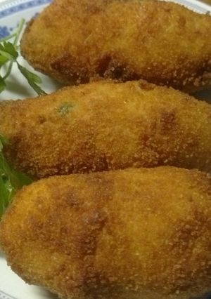 A picture of Tuna, Potato, and Egg Croquettes.
