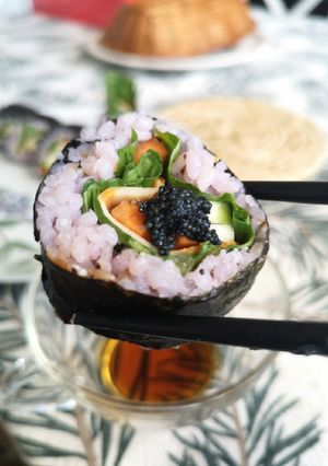 A picture of Purple sushi rice.