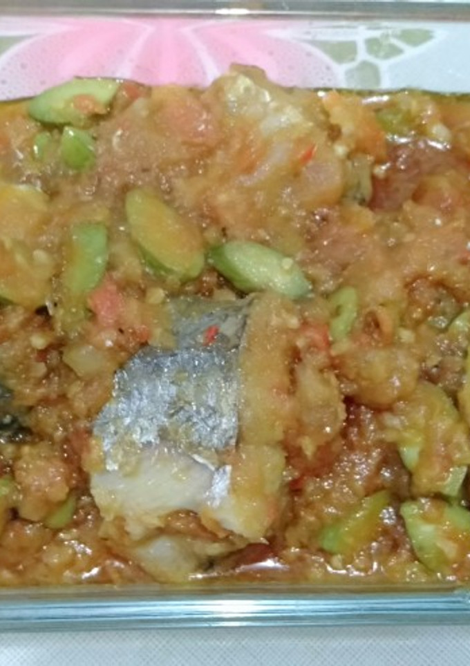 Foto resep Ikan tenggiri sambel pete tomat