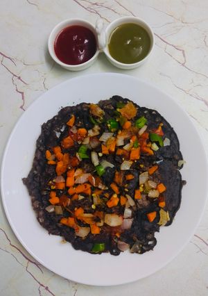 रागी उत्तपम Ragi Uttapam रेसिपी मुख्य फोटो