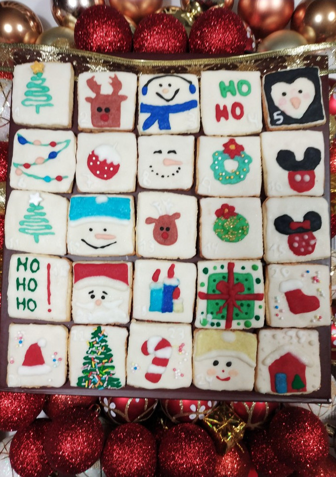 Una foto de Galletitas calendario de adviento 🎄