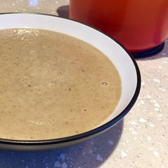 A picture of Turkey & Mushroom Soup.