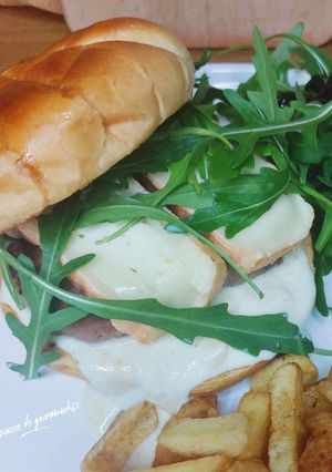 Une photo de Burger au maroilles