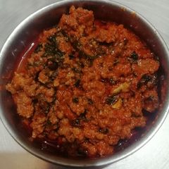 A picture of Methi keema curry.