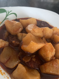 Una foto de Patatas a la riojana