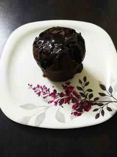 चॉकलेट कप केक (Chocolate cup cake recipe in hindi) रेसिपी मुख्य फोटो