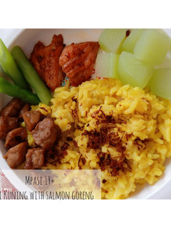 Foto resep Mpasi 1Y+ Nasi Kuning with salmon