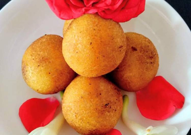 Recipe of Award-winning Suji Manda (Coconut Stuffed Semolina Dumplings)