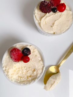 A picture of White Chocolate Mousse.