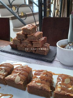 Foto resep Banana cake dengan butterscotch sauce