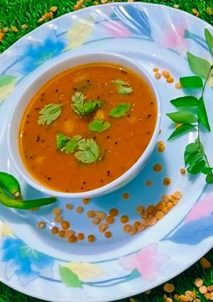 સાત્વિક ગુજરાતી દાળ (Satvik Gujarati Dal Recipe In Gujarati) રેસીપી મુખ્ય ફોટો