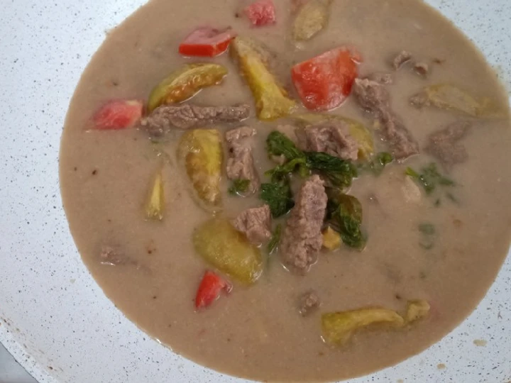 Langkah Mudah untuk Menyiapkan Resep Asem asem daging sapi Anti Ribet, Enak Banget