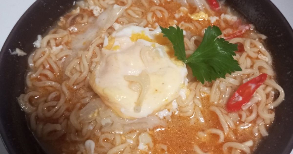 Mie Rebus