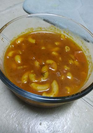 A picture of Hot Macaroni Soup.