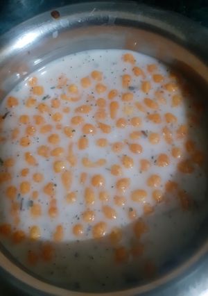 बूंदी का रायता (boondi ka raita recipe in Hindi) रेसिपी मुख्य फोटो
