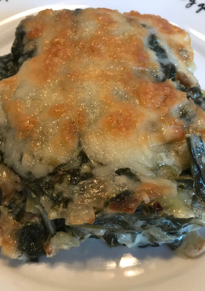 Una foto de Acelgas gratinadas con patata y queso