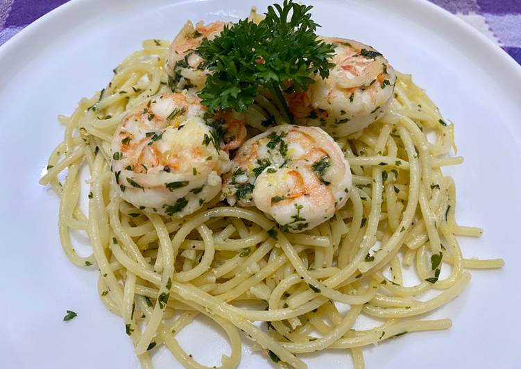 Classic Shrimp Scampi Pasta