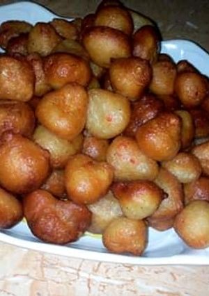 A picture of Puf_puf balls.