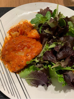 Una foto de Bacalao con tomate