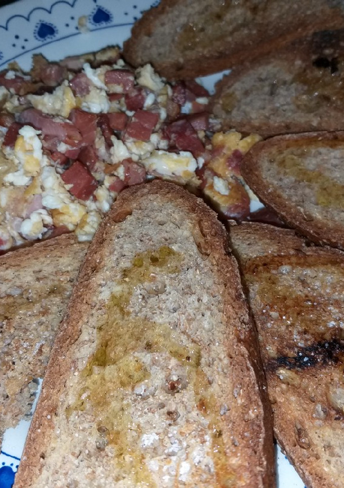 Una foto de Desayuno ibérico