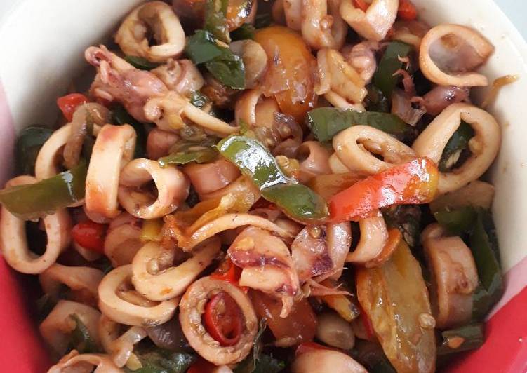 Cara Gampang Menyiapkan Oseng cumi asin mudah cepat yummii😄, Menggugah Selera