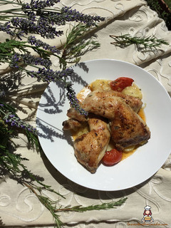 Una foto de Pollo asado con patatas
