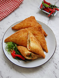 Foto resep Roti Goreng isi Ragout Ayam Sayur
