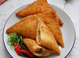 Foto resep Roti Goreng isi Ragout Ayam Sayur