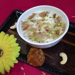 गुड़ का रसिया (Gur Ka Rasiya ki recipe in hindi)-レシピのメイン写真