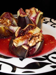 Une photo de Figues rôties au chèvre et vinaigre balsamique