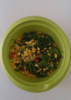 Foto resep Tumis Pedas Bayam dan Jagung