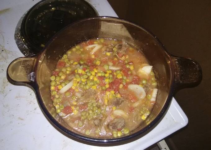 Steps to Make Ultimate Vegetable Soup (Stew Meat)