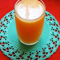 A picture of Tangerine juice.
