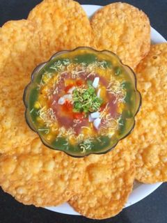 દાલ પકવાન (Dal Pakwan Recipe In Gujarati) રેસીપી મુખ્ય ફોટો