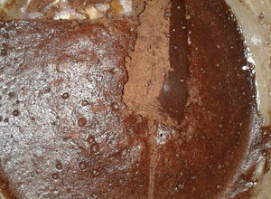 Una foto de Exquisita torta negra en microondas!🍰