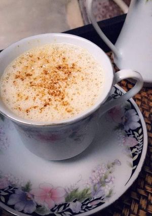 A picture of Frothy coffee.
