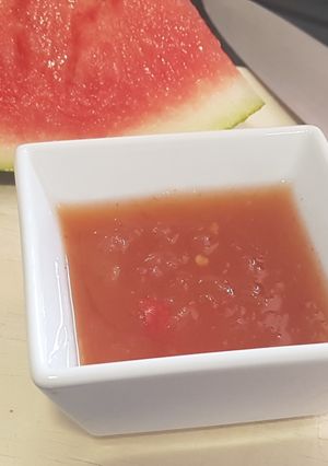 A picture of Chutney made with... watermelon rind!!! 😀.