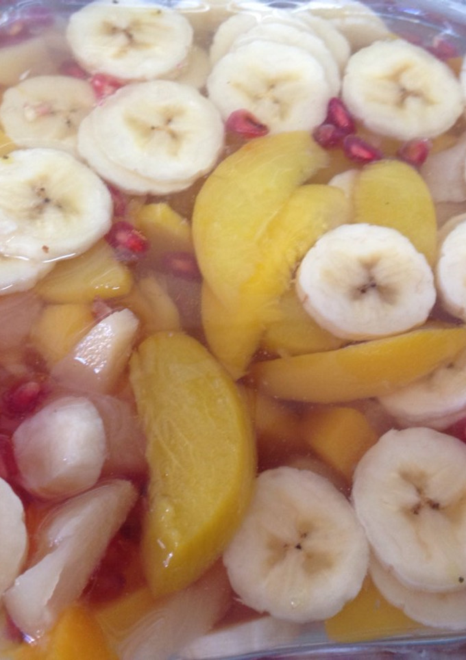 Una foto de Macedonia de frutas achampanado