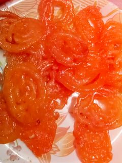 जलेबी (Jalebi recipe in hindi) रेसिपी मुख्य फोटो