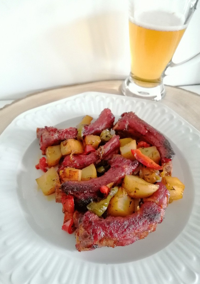 Una foto de Costillas de cerdo a la cerveza