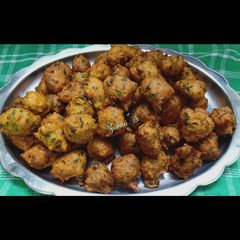 Besan ke bhajiye A picture of Besan ke bhajiye.