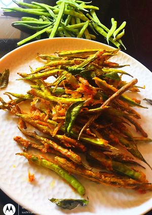 A picture of Crispy Cluster beans.