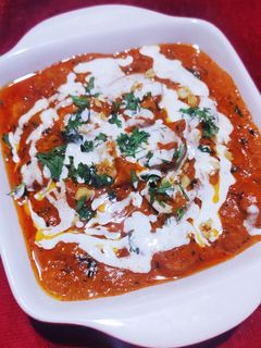 बटर गार्लिक मशरूम मलई (Butter garlic Mushroom malai recipe in marathi) रेसिपी चे मुख्य फोटो
