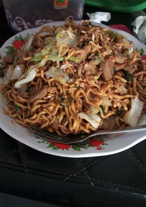 Foto resep Mie goreng telor bakso