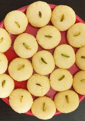 A picture of Milk peda.