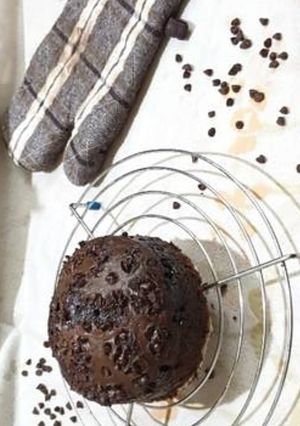 A picture of Chocolate Chip Cake.