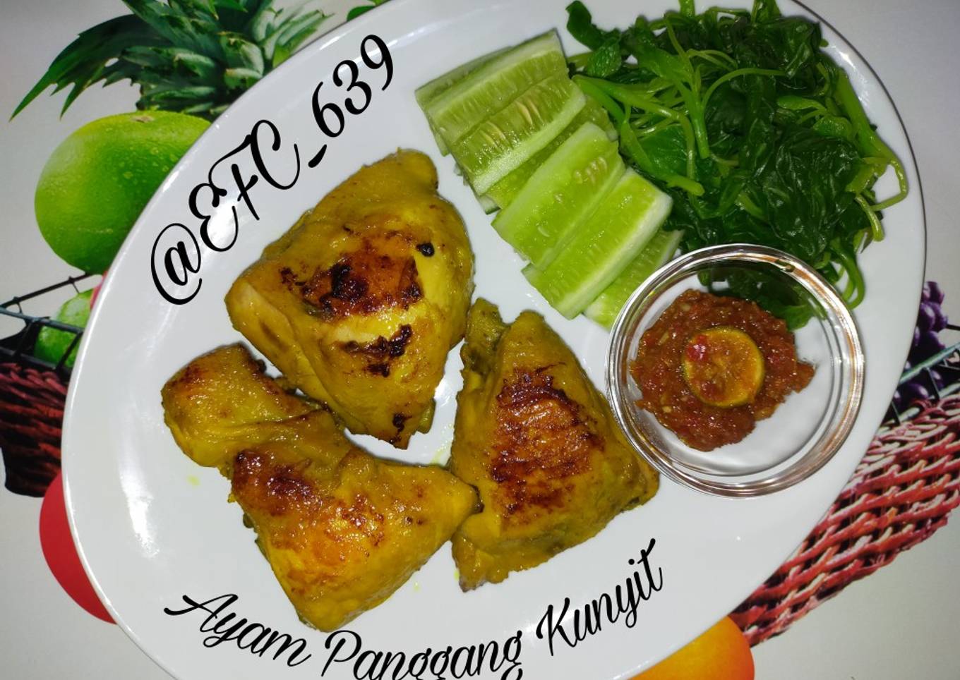 Ayam panggang kunyit ala Sisca Soewitomo