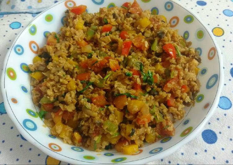 Recipe of Perfect Veg bhurjee with soya granules and mushrooms